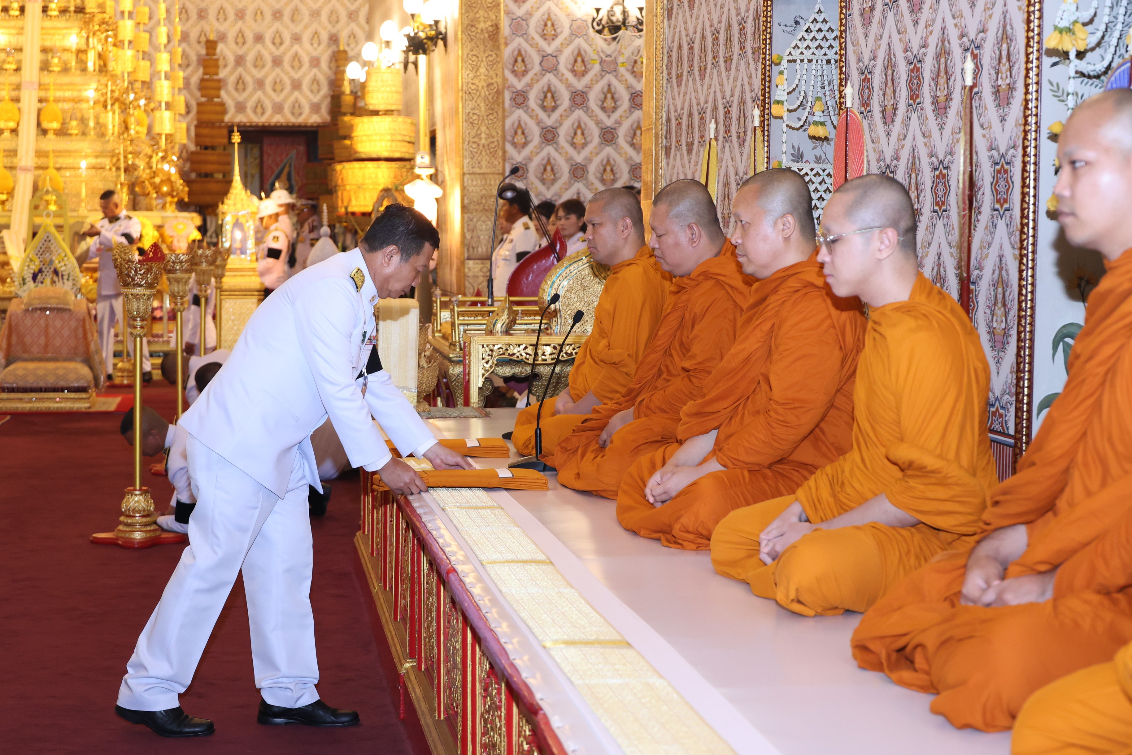 title - สำนักงานการปฏิรูปที่ดินเพื่อเกษตรกรรม รับพระราชทานพระบรมราชานุญาตให้ร่วมเป็นเจ้าภาพบำเพ็ญกุศลถวายพระบรมศพ สมเด็จพระนางเจ้าสิริกิติ์ พระบรมราชินีนาถ พระบรมราชชนนีพันปีหลวง (Re-post)